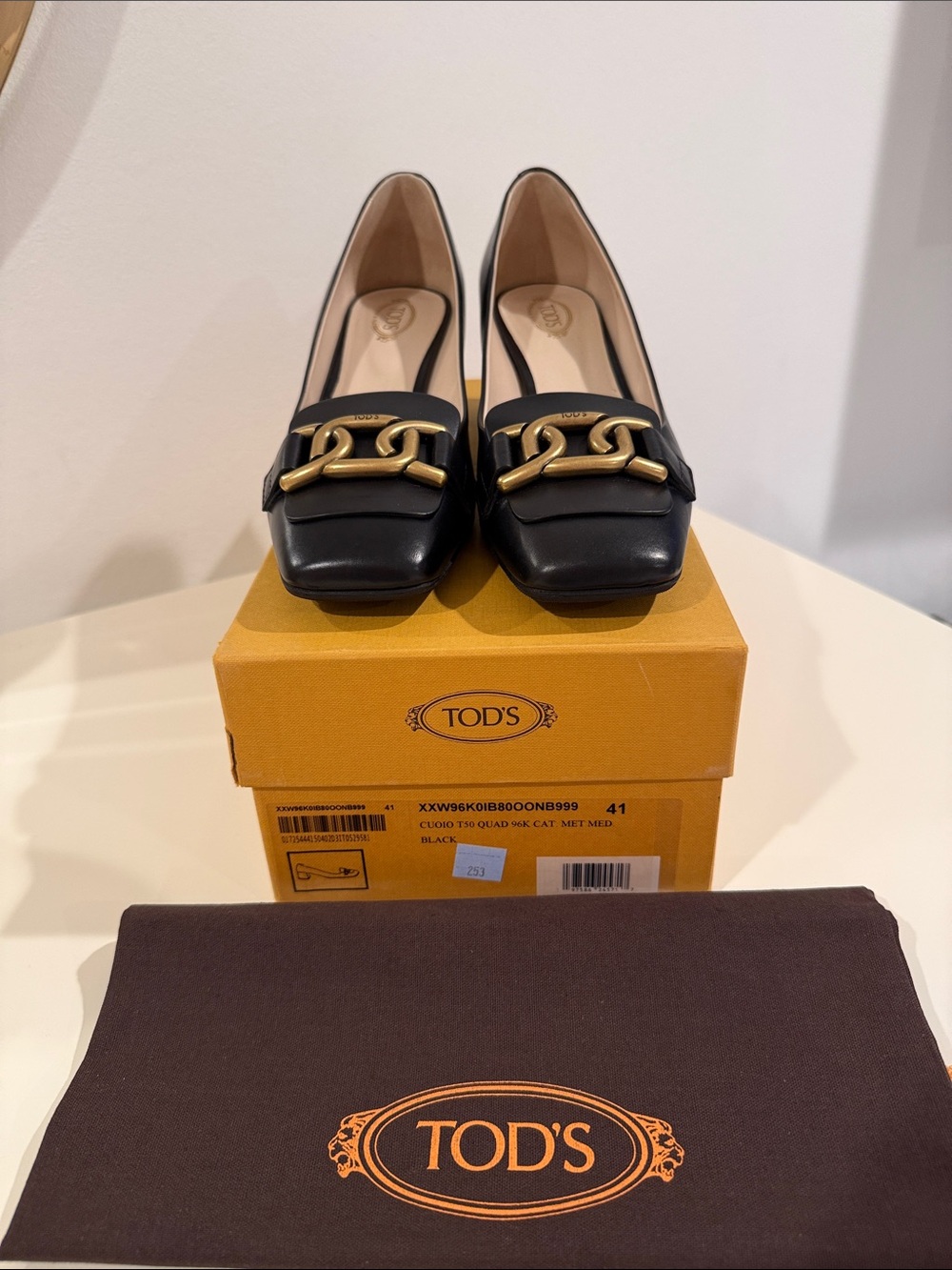 TOD'S Black Leather Block Heel Pumps with Gold Chain Accent Size 41 New in Box